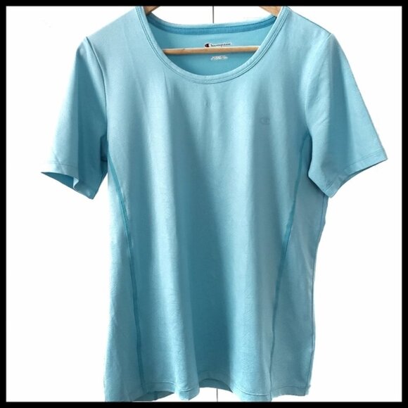 ⭐3/$25⭐ Champion Short Sleeve Shirt - Picture 2 of 7